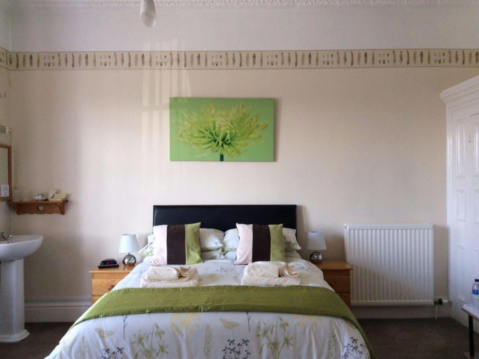 Glenora Guest House Whitby Dış mekan fotoğraf