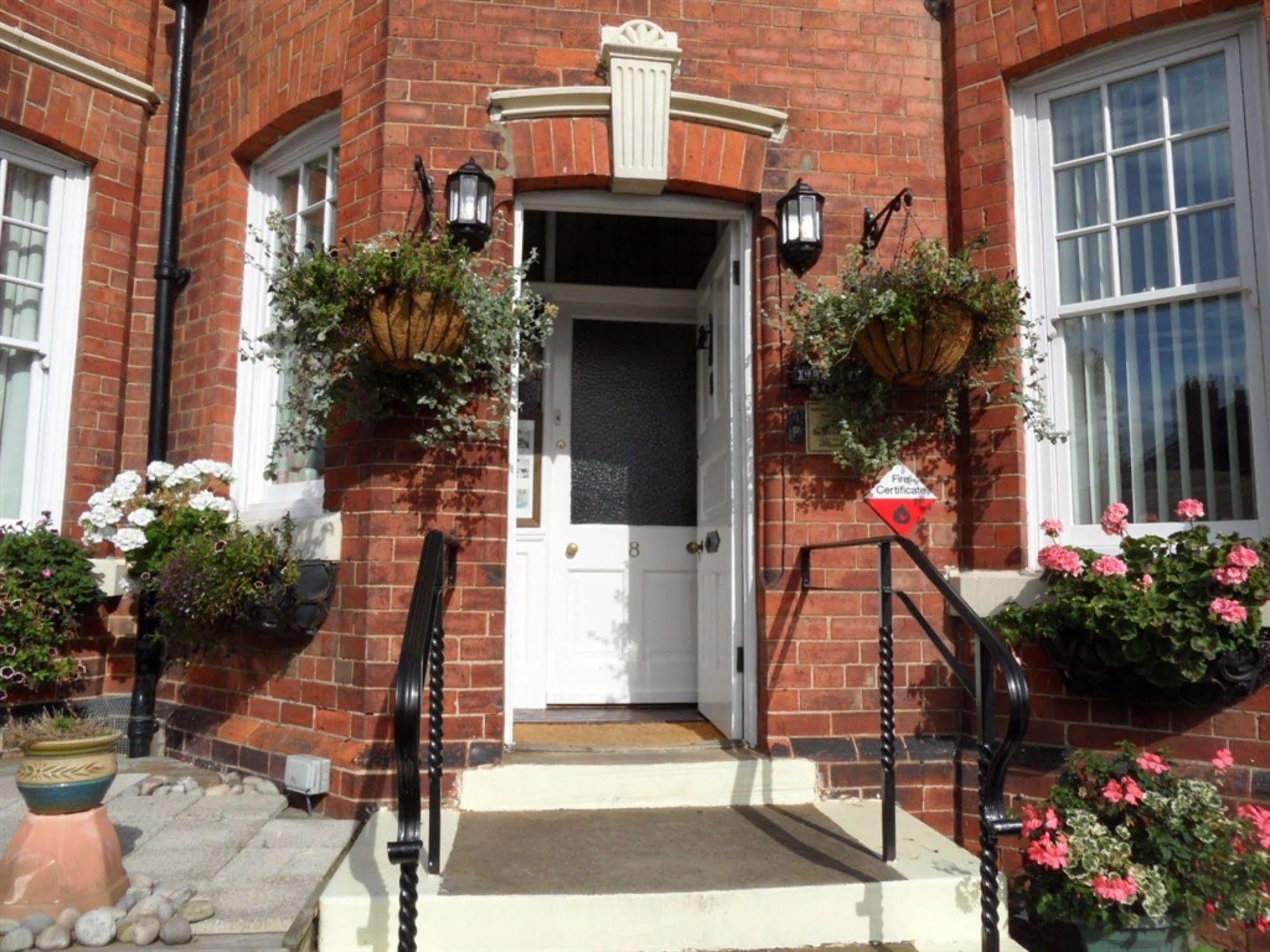 Glenora Guest House Whitby Dış mekan fotoğraf